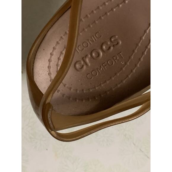 Crocs Women's Tan Slip-On Peep Comfort Strappy Ballet Flats Jelly Sandals Size 9 - Picture 5 of 5